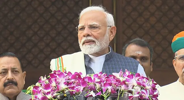 Read more about the article PM मोदी पूर्व प्रधानमंत्री की 100वीं जयंती पर मध्यप्रदेश को देंगे अनेक सौगातें, कल खजुराहो में करेंगे देश की पहली केन-बेतवा नदी जोड़ो परियोजना का ऐतिहासिक शिलान्यास