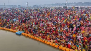 Read more about the article महाकुंभ 2025: 45 दिवसीय आध्यात्मिक महासंगम का भव्य समापन, महाशिवरात्रि पर 1.32 करोड़ श्रद्धालुओं ने संगम में लगाई पवित्र डुबकी; हर्षा रिछारिया ने दी सुसाइड की धमकी