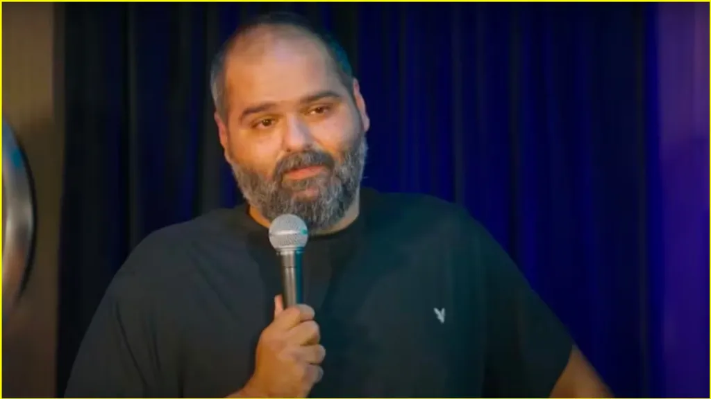 Read more about the article स्टैंड-अप कॉमेडियन कुणाल कामरा के खिलाफ 3 नए केस, टी-सीरीज ने भेजा कॉपीराइट नोटिस, 7 अप्रैल तक मिली राहत!