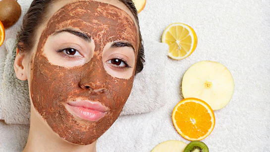 You are currently viewing गर्मियों में दमकती त्वचा के लिए अपनाएं मुल्तानी मिट्टी और गुलाब जल – स्किन केयर का नैचुरल फॉर्मूला!