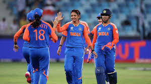You are currently viewing Women’s Tri-Series में भारत बनाम श्रीलंका: बारिश से बाधित मैच में श्रीलंका 147 पर ढेर, भारत ने गेंदबाजी से मचाया कहर