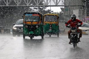 Read more about the article मध्यप्रदेश में मौसम का तूफान: हल्की बारिश से बढ़ेगी गर्मी, 16-17 अप्रैल को लू का अलर्ट!