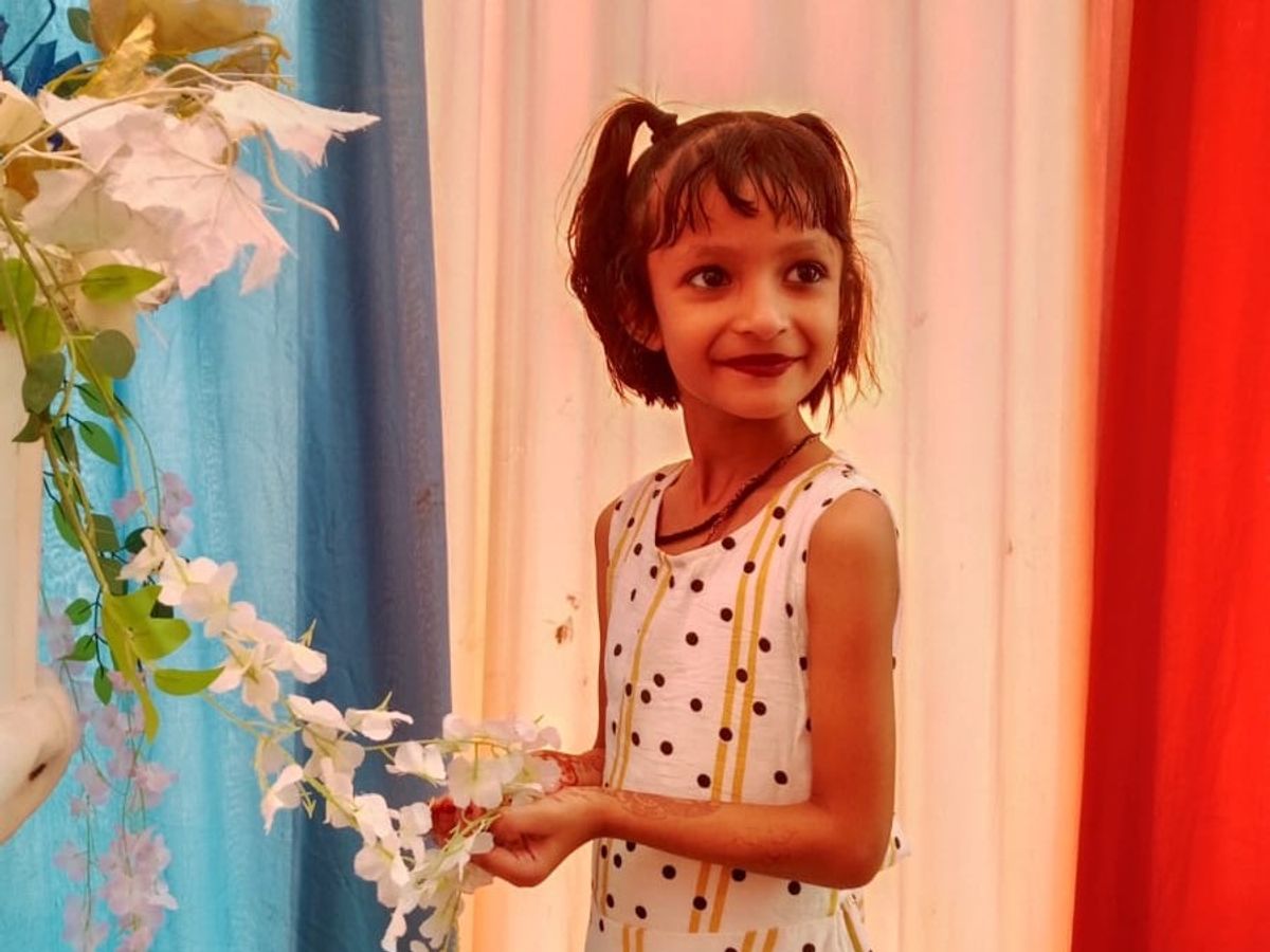 Read more about the article शादी के जश्न में मौत की दस्तक: 7 साल की मासूम बच्ची वाहिनी की नाइट्रोजन पॉट में गिरने से दर्दनाक मौत, आंखें दान कर परिजनों ने रच दी मानवता की मिसाल