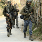 जम्मू-कश्मीर में आतंक के खिलाफ बड़ा ऑपरेशन: लश्कर से जुड़े तीन मददगार गिरफ्तार, सेना ने एनकाउंटर में 6 आतंकी मार गिराए; रक्षा मंत्री बोले- ऑपरेशन सिंदूर अभी ट्रेलर है!