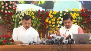 Read more about the article BREAKING: मध्य प्रदेश 10वीं-12वीं बोर्ड रिजल्ट 2025 जारी, बेटियों ने मारी बाजी: CM मोहन यादव की बड़ी घोषणा – असफल छात्रों को मिलेगा दूसरा मौका !