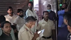 Read more about the article दिल्ली: 9 साल की बच्ची का सूटकेस में मिली, परिवार का आरोप: दुष्कर्म के बाद हत्या की गई; आरोपी फरार!