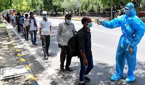 Read more about the article देश में फिर तेजी से बढ़ रहे कोरोना केस, 21 दिन में एक्टिव मामलों में 62 गुना इजाफा; नए वैरिएंट्स ने बढ़ाई चिंता!