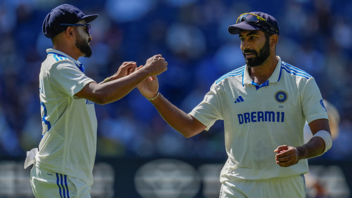 You are currently viewing मैनचेस्टर टेस्ट में जसप्रीत बुमराह की धीमी गेंदबाज़ी से उठे संन्यास के सवाल, मोहम्मद कैफ की भविष्यवाणी ने मचाया क्रिकेट जगत में हड़कंप; कैफ बोले – शायद अब टेस्ट में न दिखें!