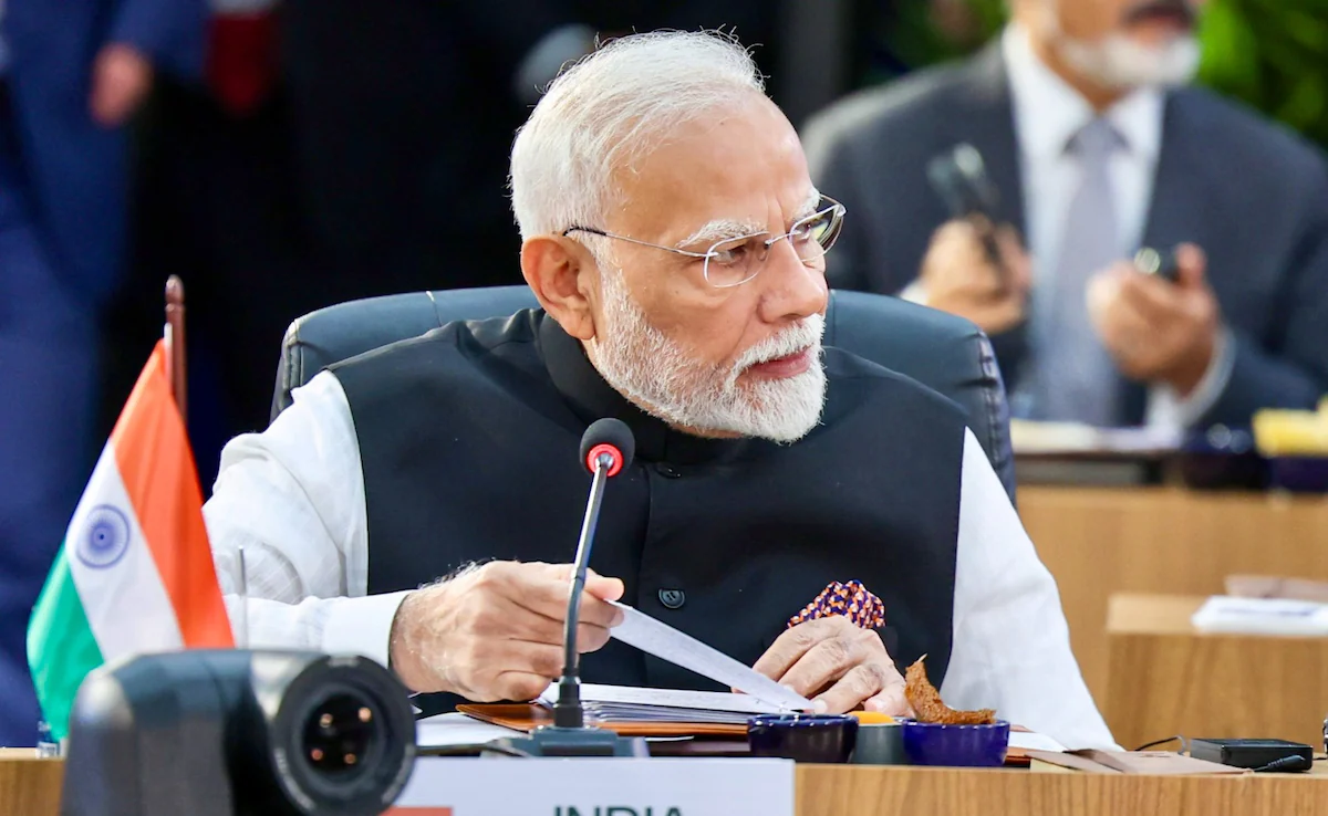 Read more about the article 17वीं BRICS समिट में भारत की दमदार उपस्थिति: PM मोदी ने उठाई नई वैश्विक व्यवस्था की मांग, आतंकवाद पर लिया कड़ा रुख!