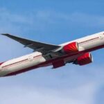 मुंबई एयरपोर्ट पर बड़ा विमान हादसा: रनवे से फिसल गया एअर इंडिया का प्लेन, बाल-बाल बचे 140 से ज्यादा यात्री!