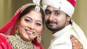 Read more about the article डेढ़ महीने बाद भी नहीं मिली पोस्टमॉर्टम रिपोर्ट: राजा रघुवंशी के भाई ने पुलिस जांच पर उठाए गंभीर सवाल, कहा – राजा की हत्या से पहले बोली थी सोनम – शादी हुई तो मार डालूंगी!