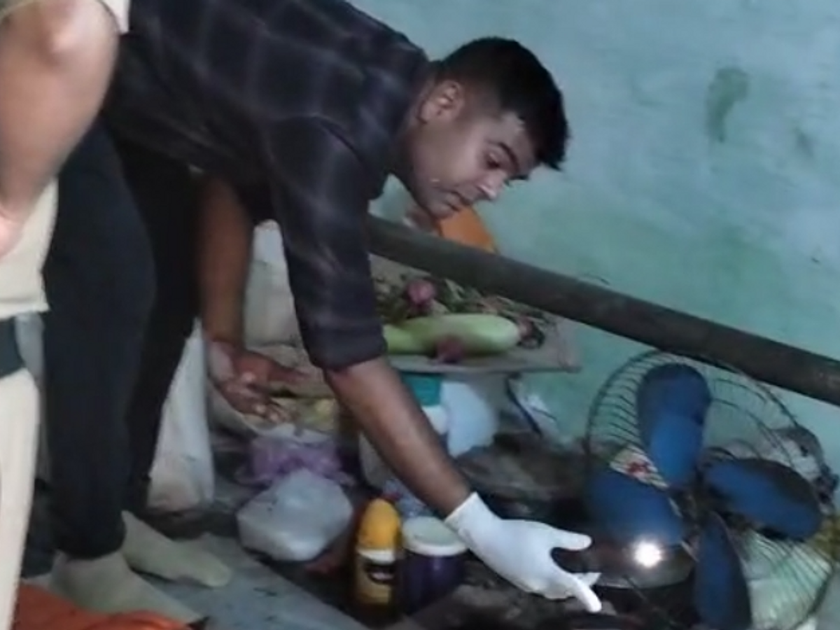 Read more about the article छिंदवाड़ा में चरित्र शंका ने ली जान: पति ने की पत्नी की बेरहमी से हत्या, 12 घंटे में हत्यारा पति रीवा से गिरफ्तार!