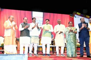Read more about the article भोपाल से गूंजा नशा मुक्ति का संकल्प: CM मोहन यादव ने कहा—”नशा खत्म करना हम सबकी सामूहिक जिम्मेदारी”, कार्यक्रम में सीएम ने दिल पर हाथ रखकर दिलाई शपथ; सुरक्षा पेंशन योजना राशि भी की ट्रांसफर!