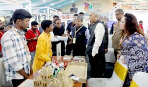 Read more about the article मुख्य सचिव अनुराग जैन ने किया मध्यप्रदेश ट्रैवल मार्ट 2025 का शुभारंभ, ‘विलेज वाइब्स’ प्रदर्शनी में झलकी ग्रामीण संस्कृति की जीवंत झलक; बोले—“ग्रामीण परिवेश में छिपा है पर्यटन विकास का भविष्य”