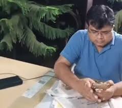 You are currently viewing “तेरी बेटी और तेरी भाभी में बहुत गर्मी है” — महिला ने लगाया सबलगढ़ SDM पर गंभीर आरोप, मुख्यमंत्री ने तुरंत किया था सस्पेंड; लेकिन अभी भी परिवार को  करता है परेशान!