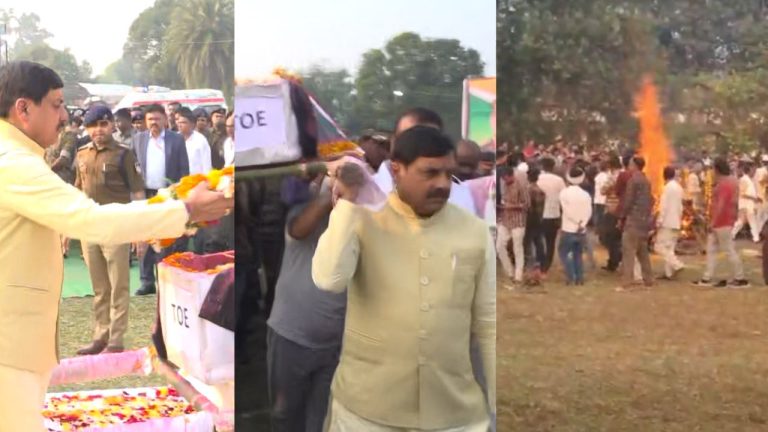 शहीद आशीष शर्मा को सीएम मोहन यादव ने दी श्रद्धांजलि, अर्थी को दिया कंधा, राजकीय सम्मान के साथ हुआ अंतिम संस्कार