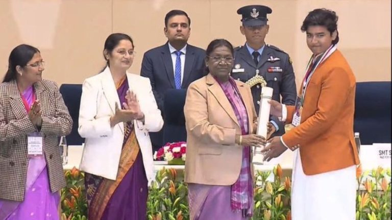 Vaibhav Suryavanshi: बिहार के ‘लाल’ वैभव सूर्यवंशी को मिला राष्ट्रीय बाल पुरस्कार, पीएम मोदी से करेंगे मुलाकात