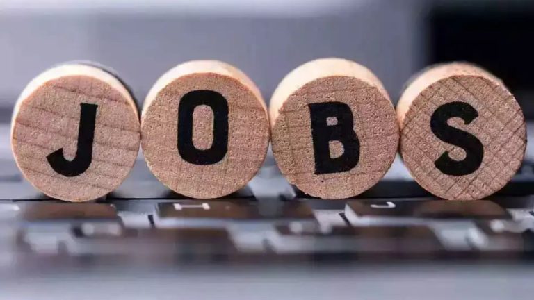 एमपी के युवाओं के लिए बड़ी खुशखबरी! इस साल 14000 सरकारी पदों पर होंगी भर्तियां, MPESB और MPPSC ने जारी किया कैलेंडर