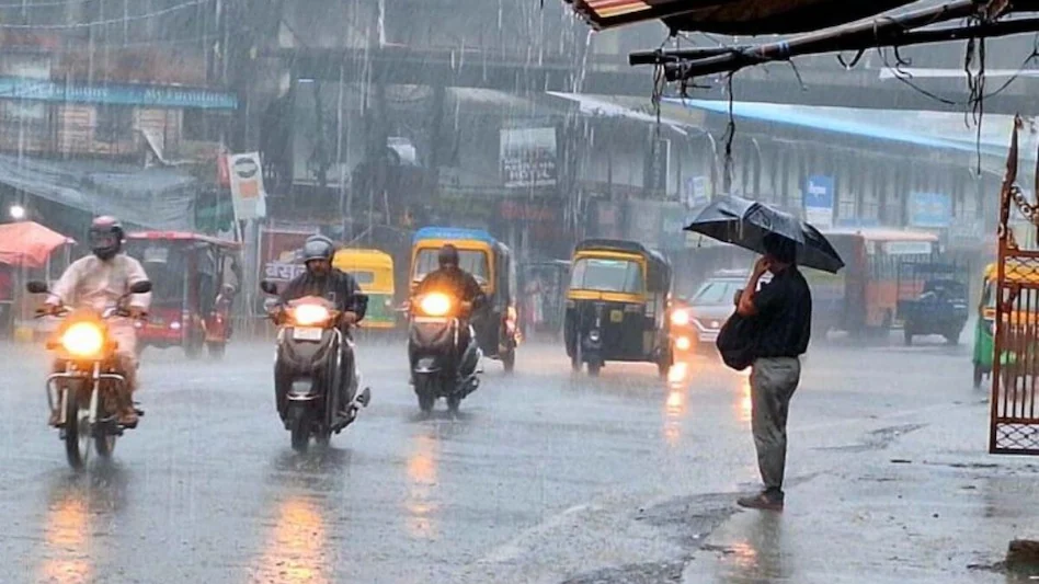 You are currently viewing MP Weather Update: कई जिलों में बारिश-आंधी, 39 जिलों में अलर्ट जारी; साइक्लोनिक सर्कुलेशन का असर, 8 मई तक बारिश के संकेत!